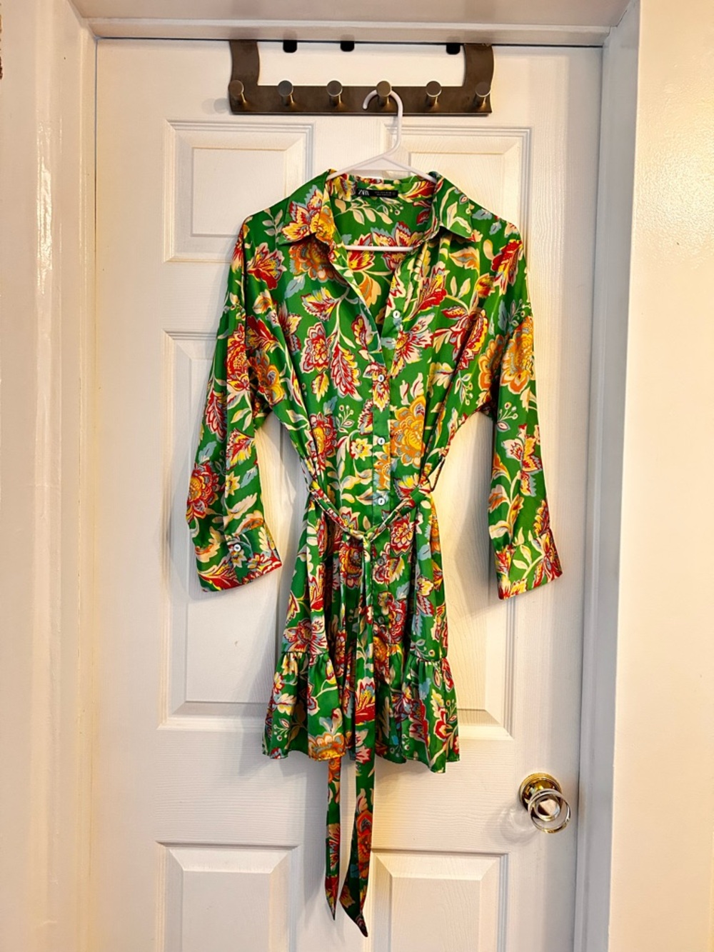 Zara Green Floral Button-Down Tie-Waist Dress
